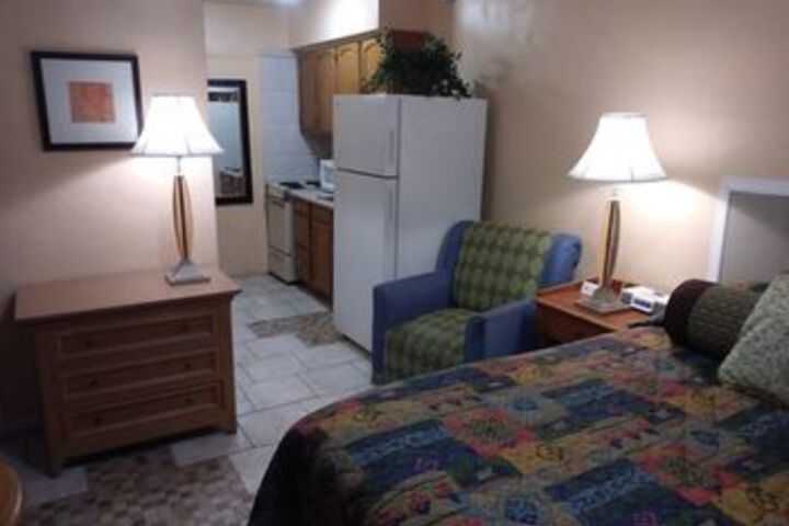 Siesta Motel