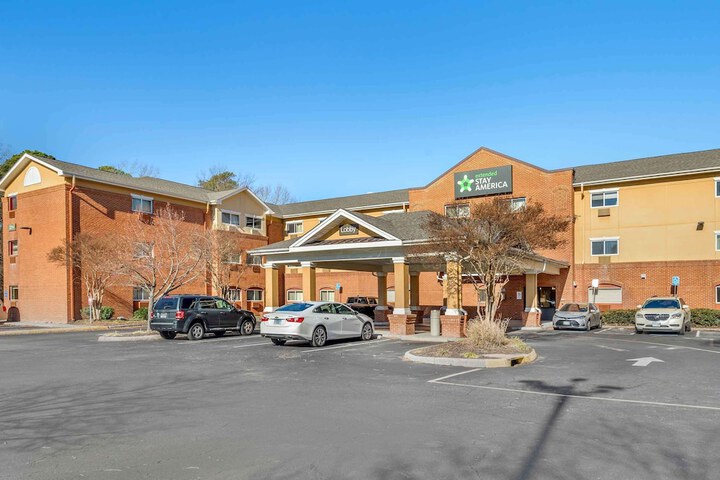 Hotel 2 of 25