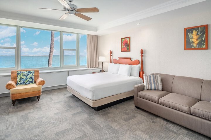 Maui Beach Hotel
