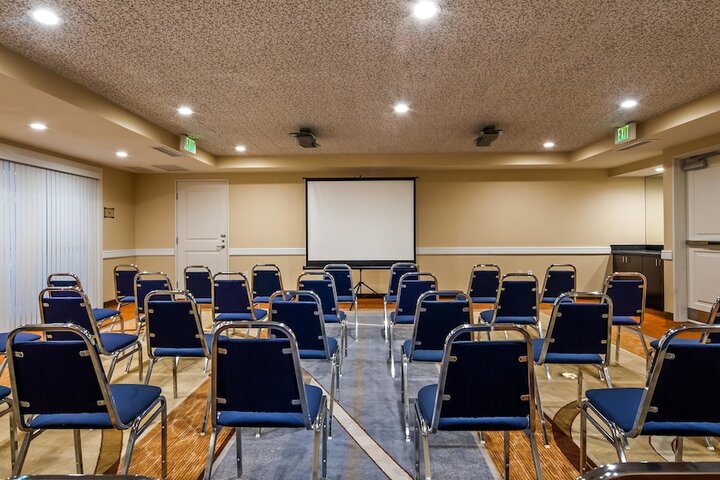 Meeting 52 of 60