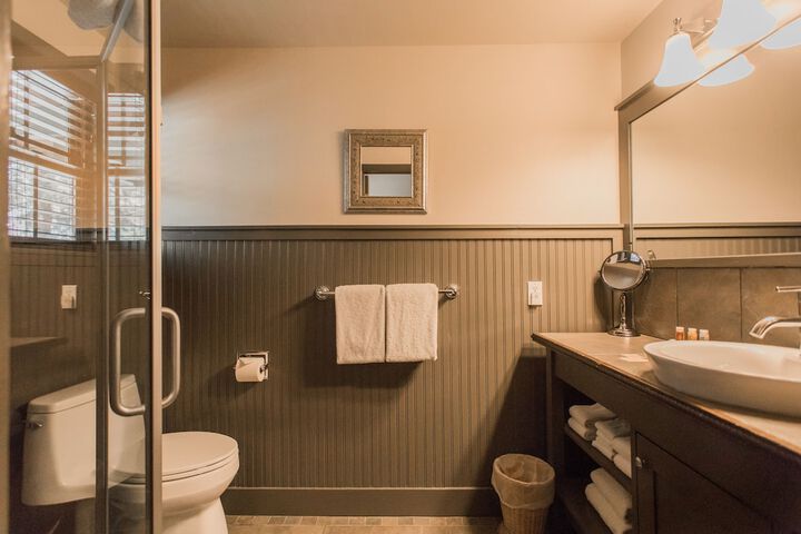 Room 95 of 218