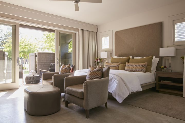 SENZA Hotel