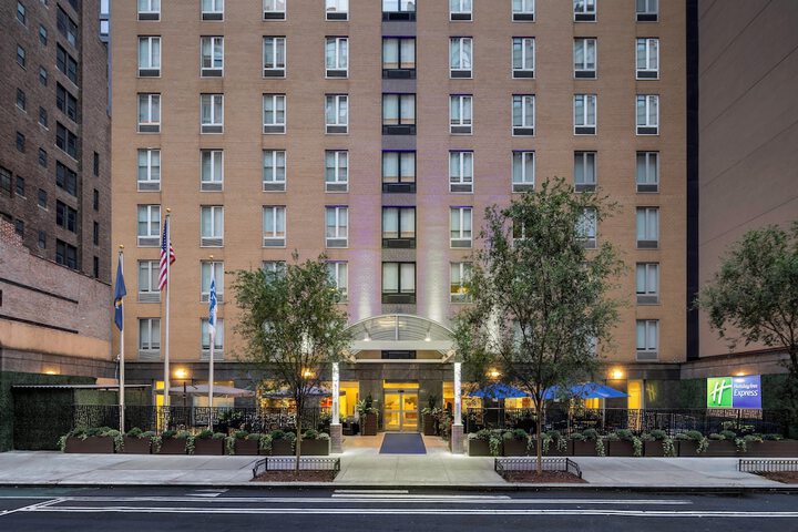 Hotel 3 of 54