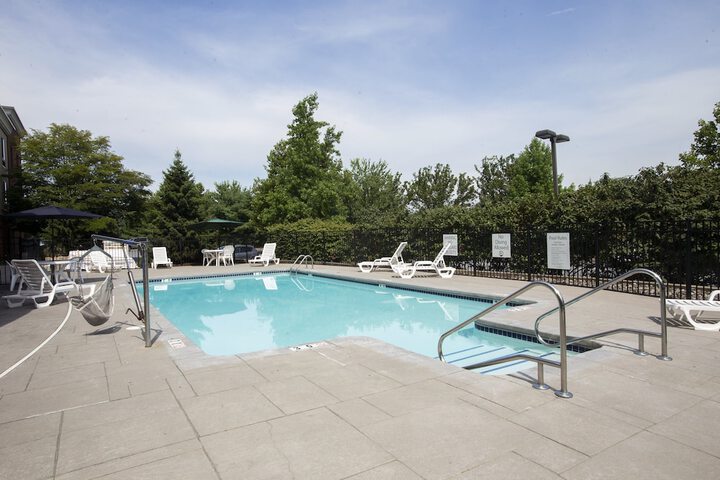 Pool 11 of 47