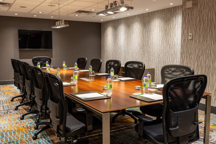 Holiday Inn Toronto Downtown Centre by IHG