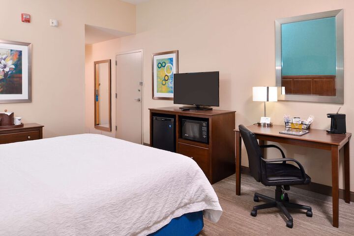 Room 18 of 31