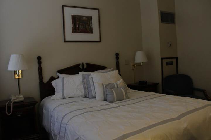 Room 17 of 56