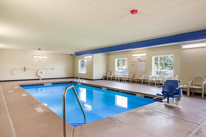 Pool 2 of 34