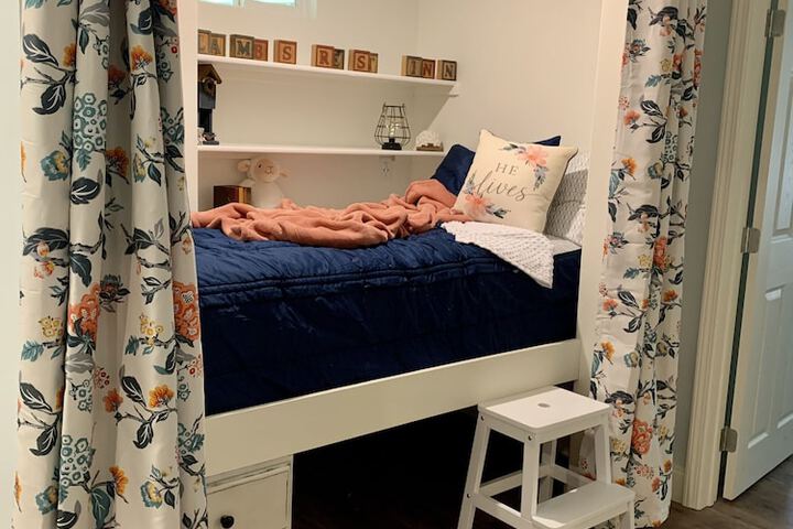 Room 60 of 110
