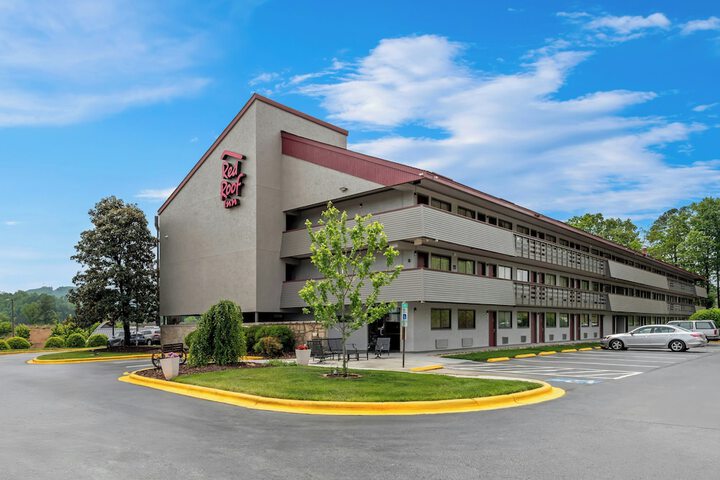 Red Roof Inn Asheville - Biltmore West