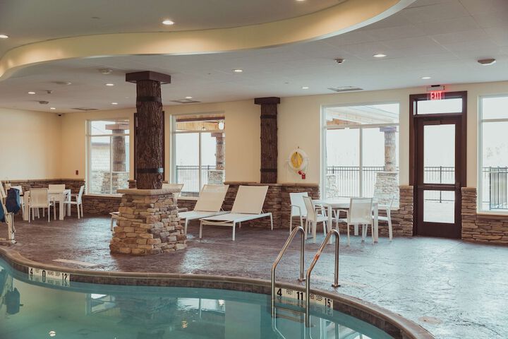 Pool 5 of 215