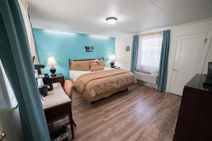 Room 45 of 82