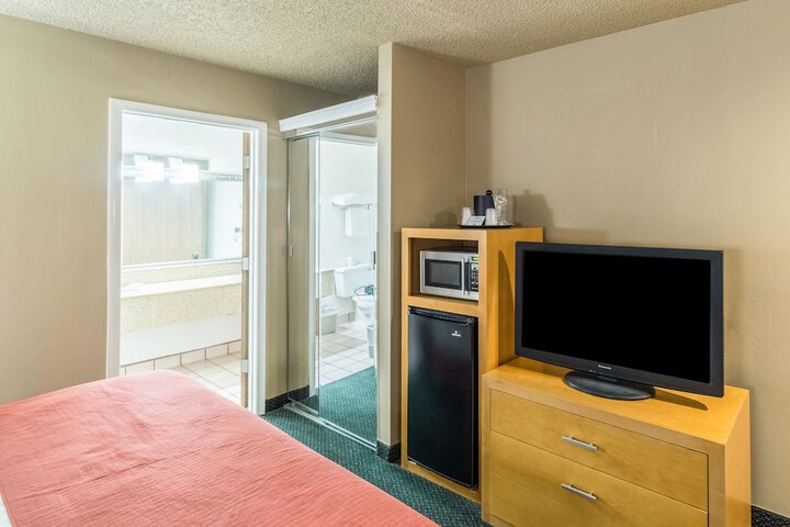 Room 31 of 51