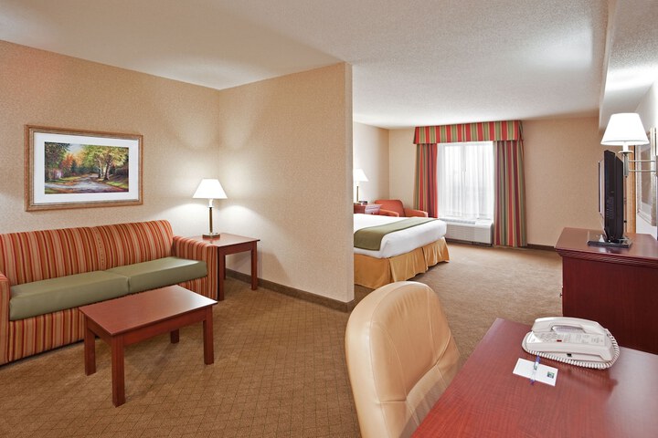 Room 11 of 75