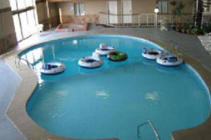 Pool 18 of 30