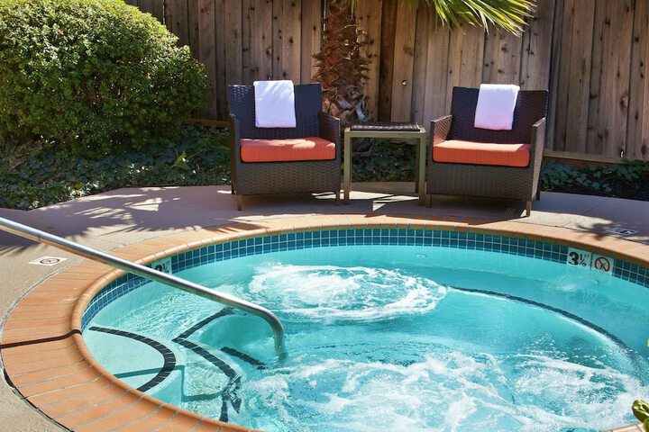 Pool 6 of 49