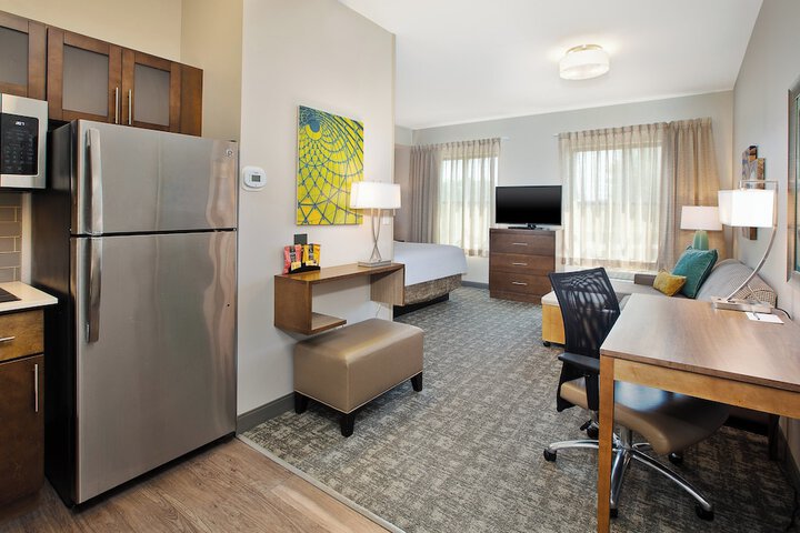 Staybridge Suites Auburn Hills by IHG