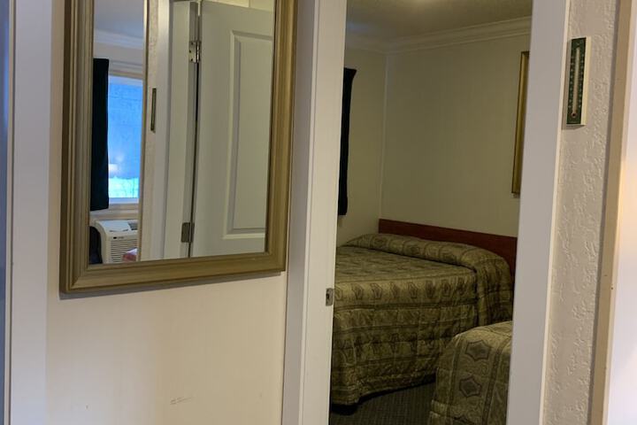 Room 38 of 56