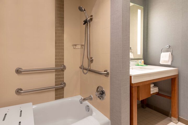 Hyatt Place Detroit Royal Oak