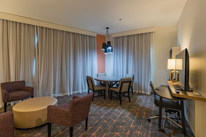 Room 17 of 65