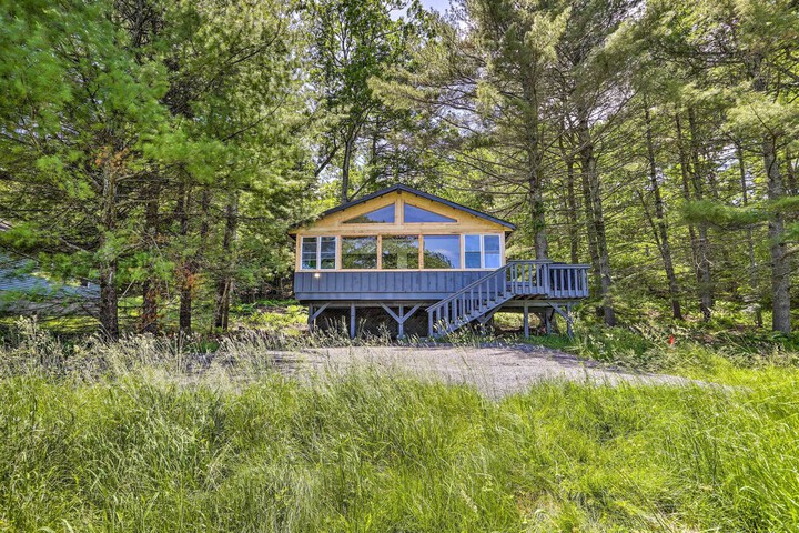 Catskills Sanctuary w / Lake Access + Hot Tub