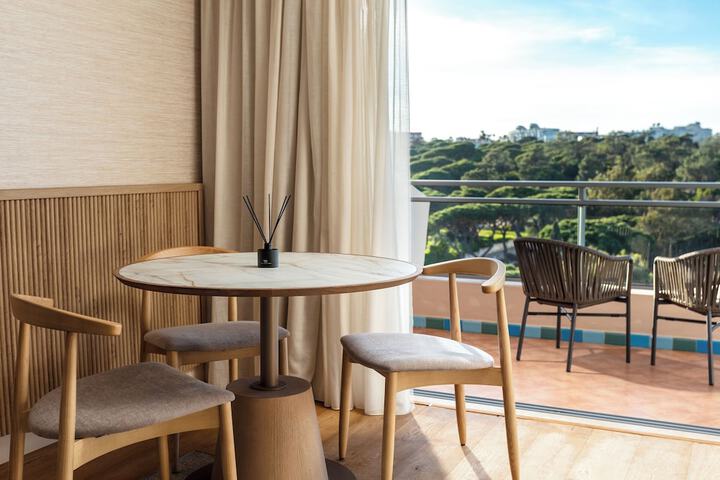 Grande Real Santa Eulalia Resort