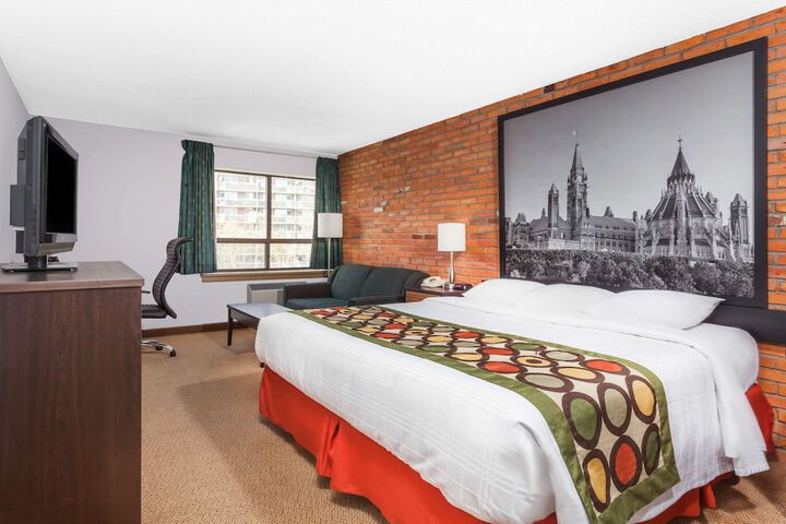 Room 16 of 20