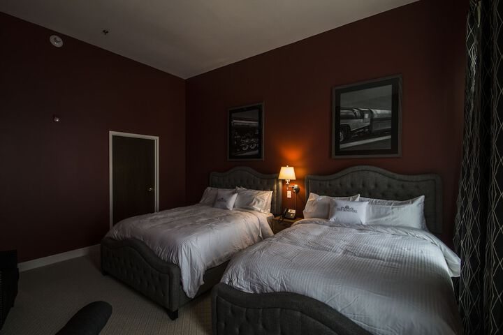 Room 28 of 45