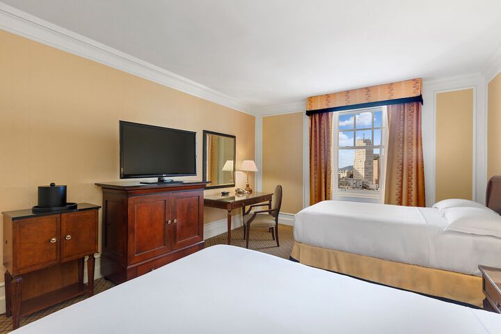 Room 159 of 207