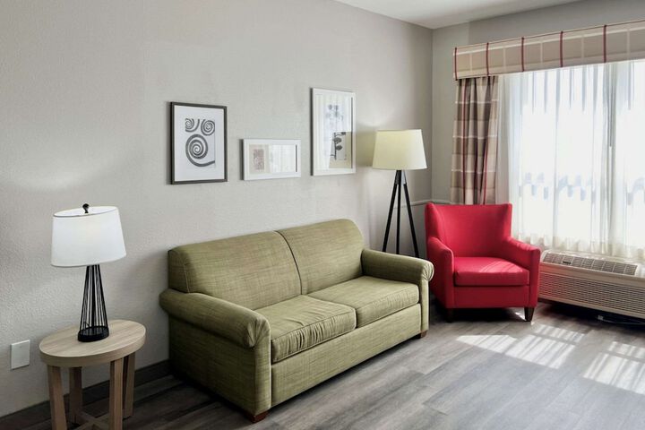 Room 18 of 46