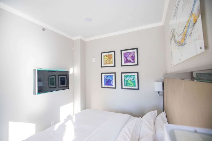 Room 36 of 140