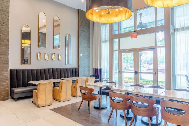 TRYP by Wyndham Savannah Downtown / Historic District