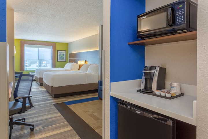 Holiday Inn Express & Suites St. Louis - Chesterfield by IHG
