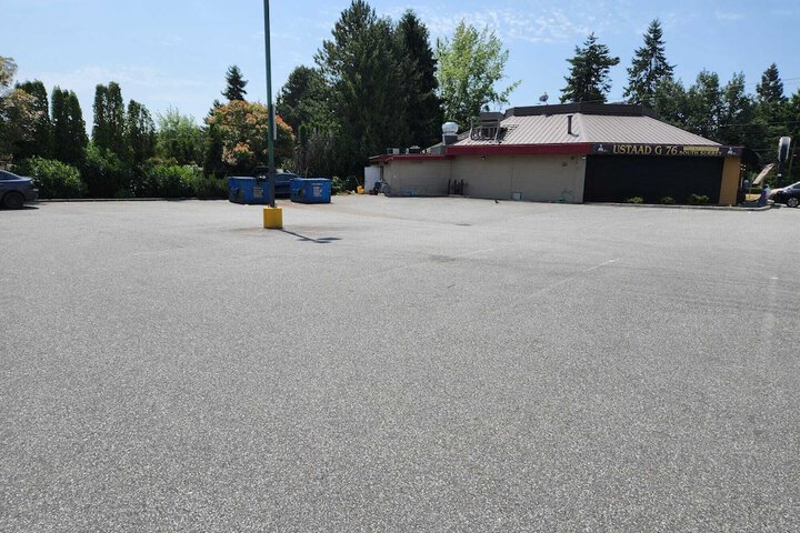 Property Grounds 16 of 16