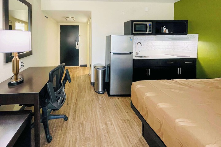 Quality Inn & Suites Lake Charles South