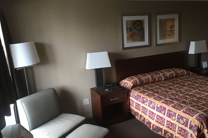 Room 37 of 54