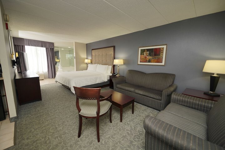 Room 36 of 70