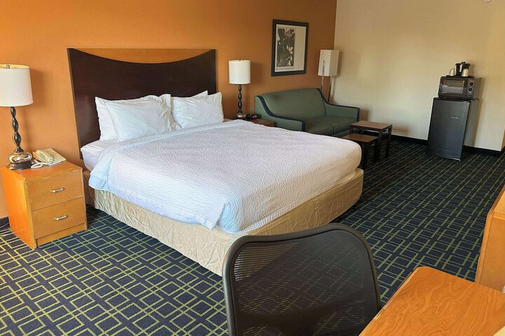Room 20 of 43