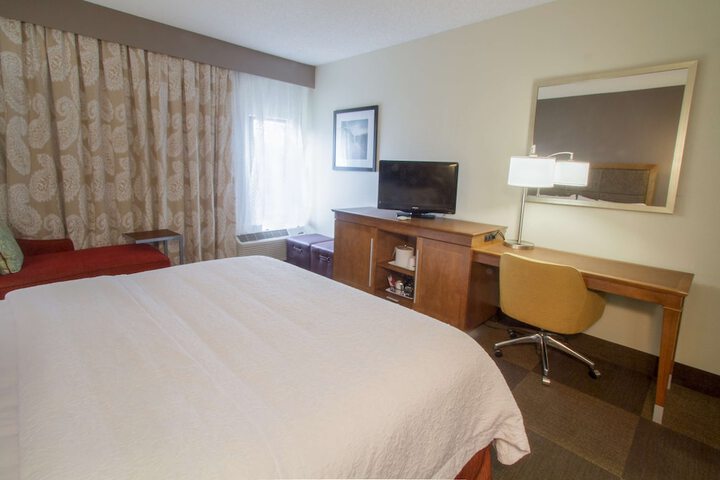 Room 31 of 38