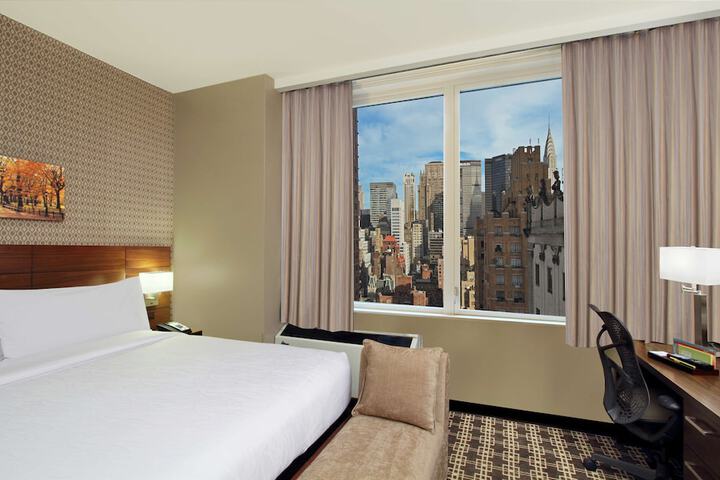 Room 16 of 41