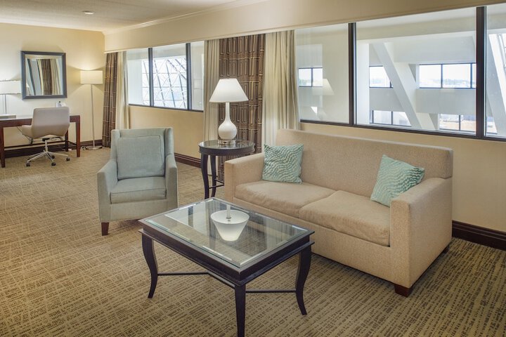 Crowne Plaza St. Louis Airport by IHG