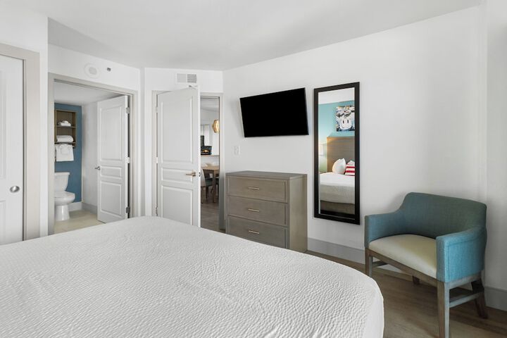 Room 143 of 273