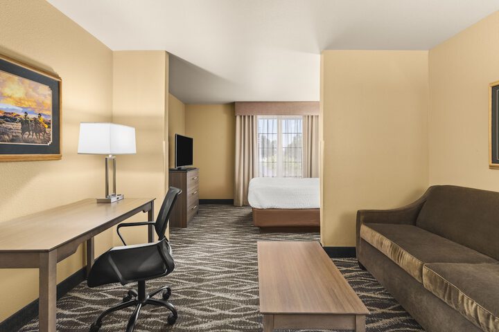 Room 32 of 41