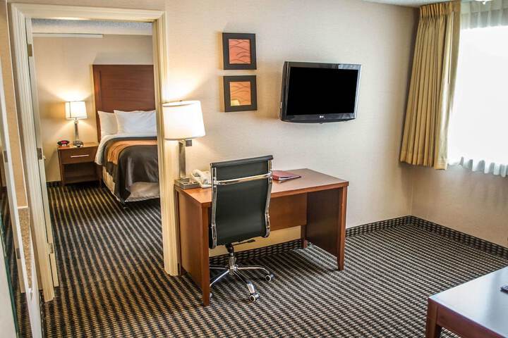 Room 56 of 103