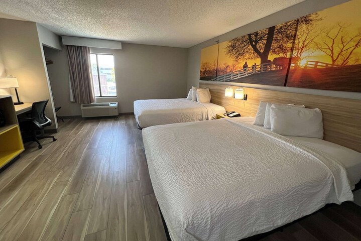 Room 19 of 29