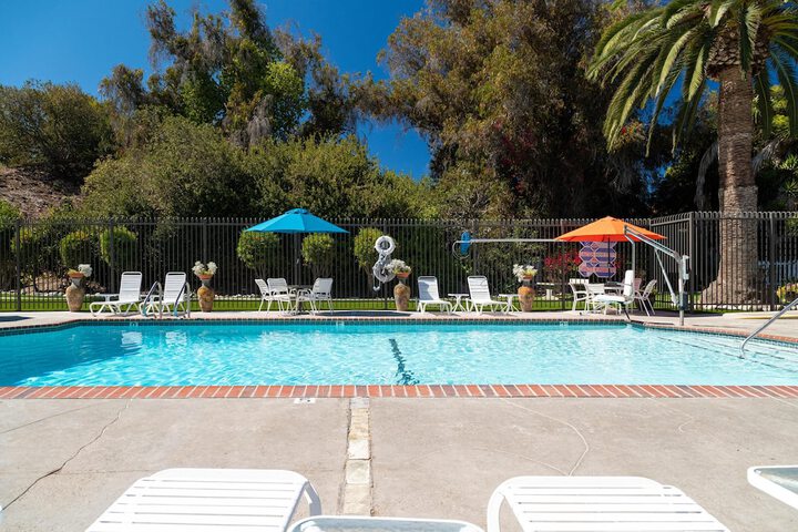 Pool 15 of 113