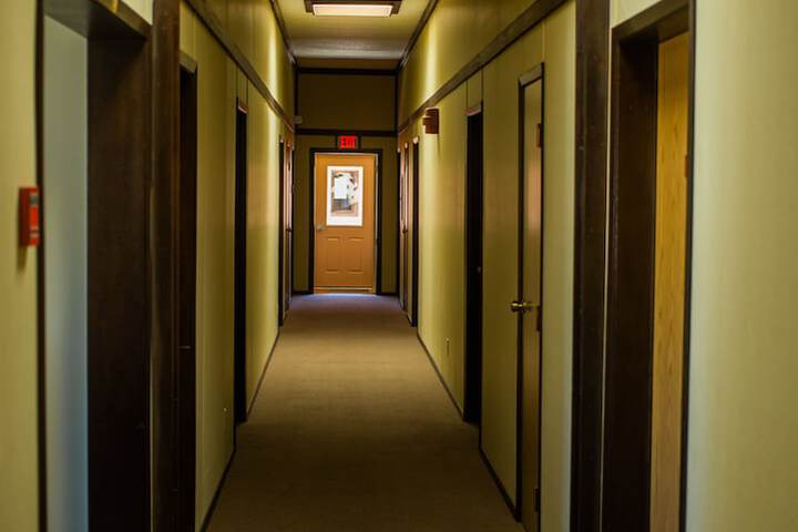 Ballroom/Hall 36 of 47