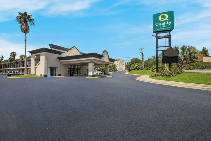 Hotel 3 of 39