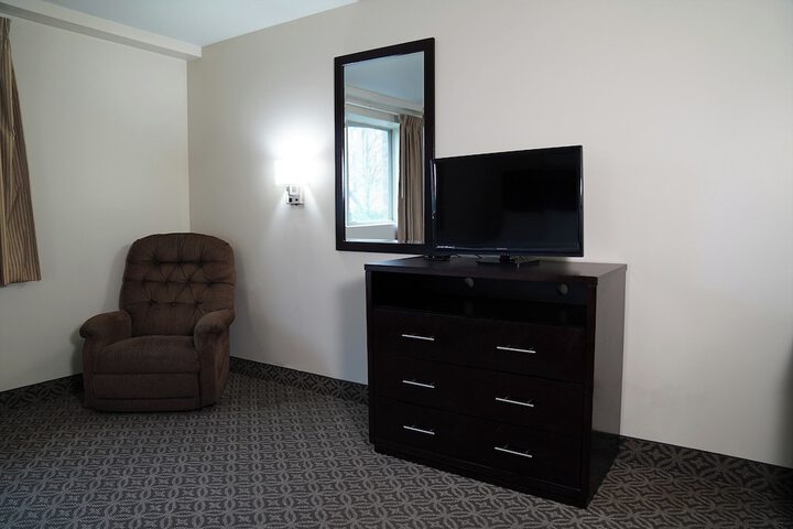 Room 26 of 49
