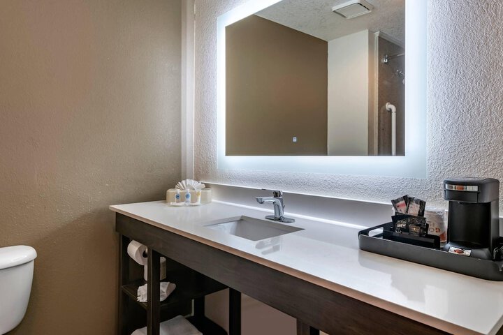 Comfort Suites Fort Pierce I-95